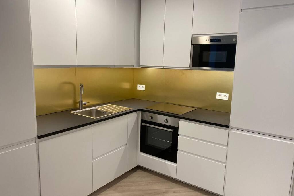 Nuevo Apartamento Lujo Playa Malagueta-Centro Малага Экстерьер фото