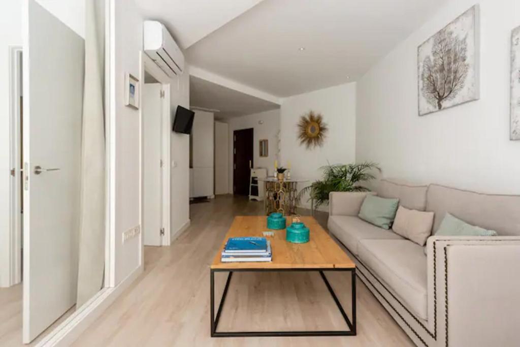 Nuevo Apartamento Lujo Playa Malagueta-Centro Малага Экстерьер фото