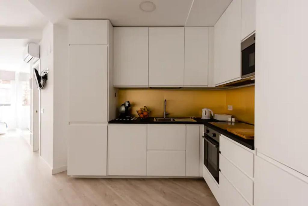 Nuevo Apartamento Lujo Playa Malagueta-Centro Малага Экстерьер фото